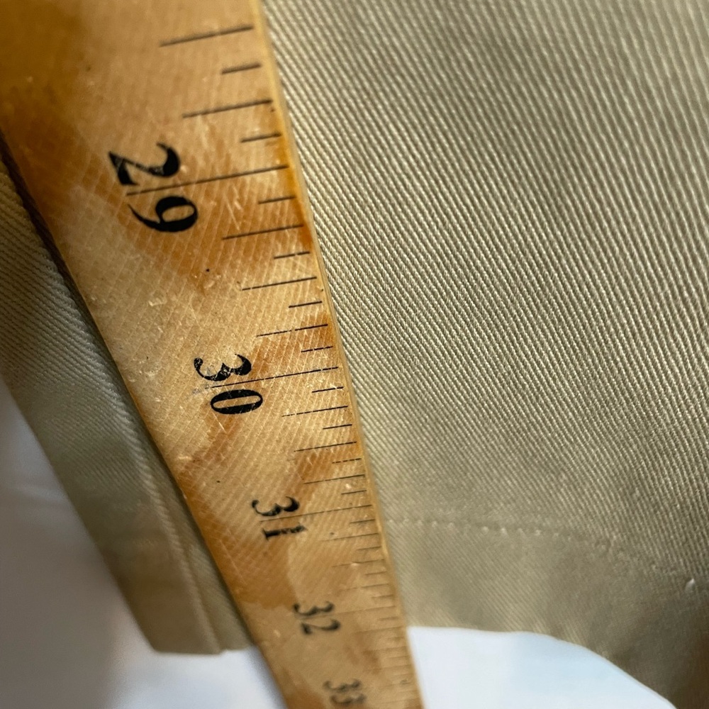 L.L. Bean Men’s Classic Fit 34x32 (measured) Khakis 3710 - Picture 5 of 5